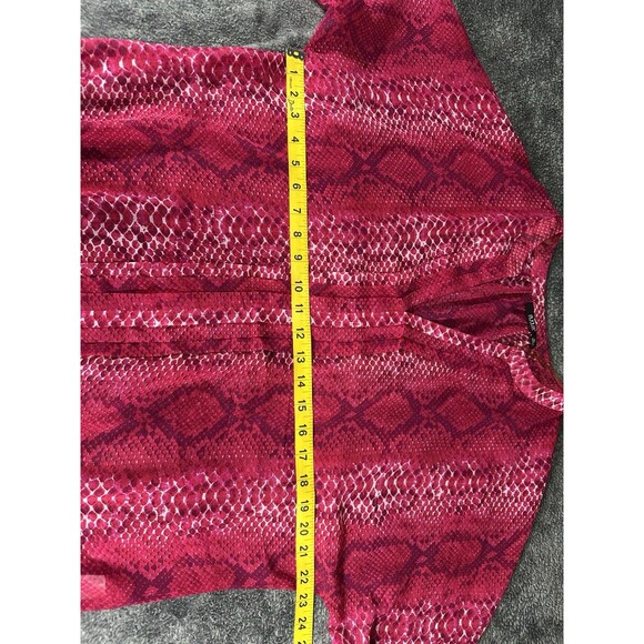 a.n.a. Women's Pink and Red Snakeskin Print Blouse Size XL - Picture 5 of 10